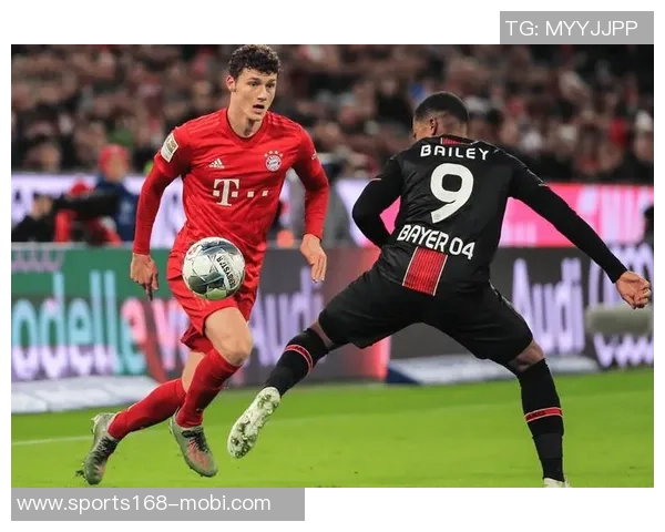 拜仁慕尼黑25-26赛季全家福展现新援风采与德超杯沙拉盘荣耀