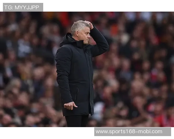 瓦茨克强调施洛特贝克续约重要性决定权在他手中理解多特精神 瓦茨克强调施洛特贝克续约重要性决定权在他手中理解多特精神